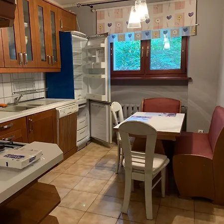 Cozy 10 Min To Cracow Center Apartamento *